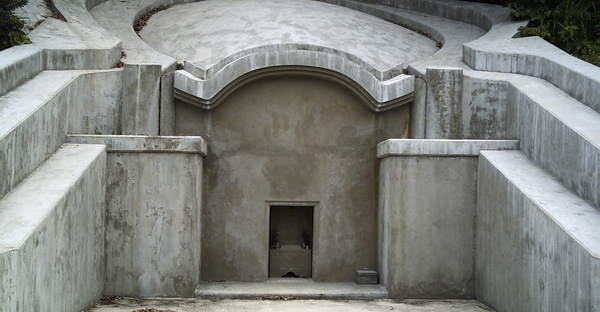 沖縄のお墓は正に「家」。琉球墓の5つの魅力とは